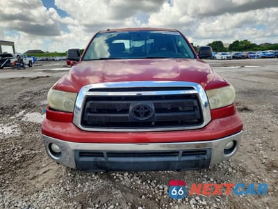 Piąte zdjęcie samochodu w środku: 2011 TOYOTA TUNDRA DOUBLE CAB SR5 VIN:5TFRM5F12BX029406 - miniatura