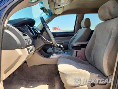 Zdjęcie 7 z 12 samochodu: 2006 TOYOTA TACOMA DOUBLE CAB PRERUNNER VIN:5TEJU62N16Z223645 - miniatura