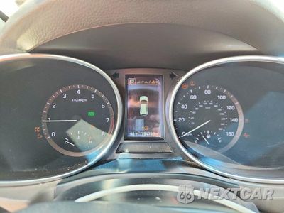 Zdjęcie 9 z 13 samochodu: 2017 HYUNDAI SANTA FE SPORT 2.0T ULTIMATE VIN:5XYZWDLA3HG408533 - miniatura