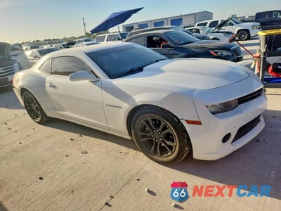 Czwarte zdjęcie samochodu z boku: 2015 CHEVROLET CAMARO LT VIN:2G1FD1E36F9111005 - miniatura