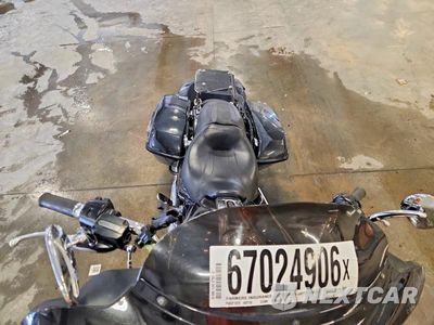 Piąte zdjęcie samochodu w środku: 2018 HARLEY-DAVIDSON FLHX STREET GLIDE VIN:1HD1KBC19JB633549 - miniatura