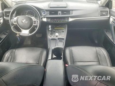 Zdjęcie 8 z 12 samochodu: 2012 LEXUS CT 200 VIN:JTHKD5BH7C2052245 - miniatura