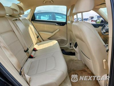 Zdjęcie 10 z 12 samochodu: 2014 VOLKSWAGEN PASSAT SE VIN:1VWBS7A36EC110512 - miniatura