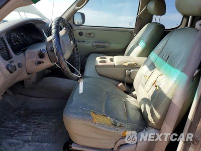 Zdjęcie 7 z 12 samochodu: 2000 TOYOTA TUNDRA SR5 VIN:5TBBT4410YS097048 - miniatura