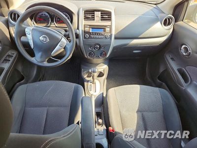 Zdjęcie 8 z 12 samochodu: 2016 NISSAN VERSA 1.6 SV VIN:3N1CN7AP7GL816495 - miniatura