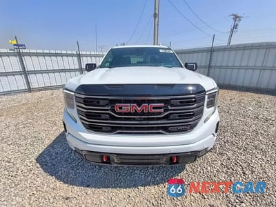 Piąte zdjęcie samochodu w środku: 2026 GMC SIERRA K1500 AT4 VIN:1GTUUEEL8TZ284144 - miniatura