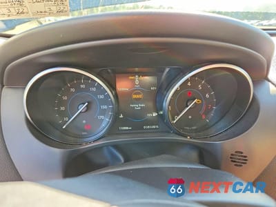Zdjęcie 9 z 13 samochodu: 2017 JAGUAR F-PACE PREMIUM VIN:SADCJ2BV6HA499671 - miniatura