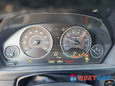Zdjęcie 9 z 12 samochodu: 2013 BMW 335 I VIN:WBA3A9C58DF475837 - miniatura