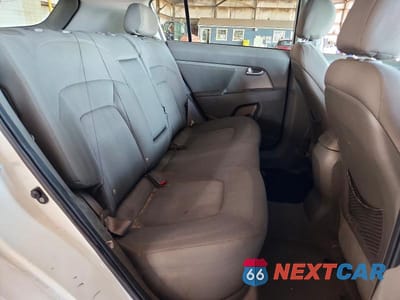 Zdjęcie 11 z 13 samochodu: 2012 KIA SPORTAGE LX VIN:KNDPB3A22C7275164 - miniatura