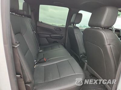Zdjęcie 10 z 12 samochodu: 2023 CHEVROLET COLORADO VIN:1GCGSBEC7P1144494 - miniatura