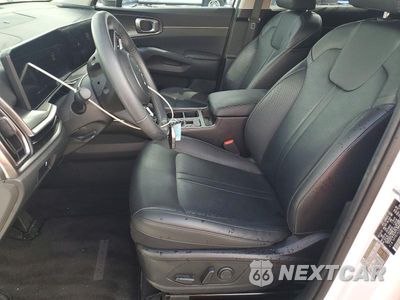 Zdjęcie 7 z 13 samochodu: 2025 KIA SORENTO S VIN:5XYRL4JC0SG333794 - miniatura