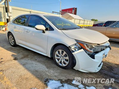 Czwarte zdjęcie samochodu z boku: 2021 TOYOTA COROLLA LE VIN:JTDEPMAE1MJ159256 - miniatura