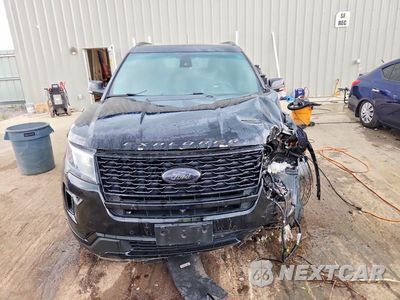 Piąte zdjęcie samochodu w środku: 2018 FORD EXPLORER SPORT VIN:1FM5K8GT4JGA38320 - miniatura