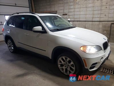 Czwarte zdjęcie samochodu z boku: 2012 BMW X5 XDRIVE35I VIN:5UXZV4C50CL986400 - miniatura