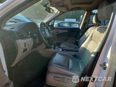 Zdjęcie 7 z 13 samochodu: 2017 HONDA PILOT EXL VIN:5FNYF5H54HB043638 - miniatura