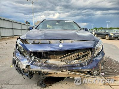 Piąte zdjęcie samochodu w środku: 2017 MERCEDES-BENZ GLA 250 VIN:WDCTG4EB2HJ286976 - miniatura