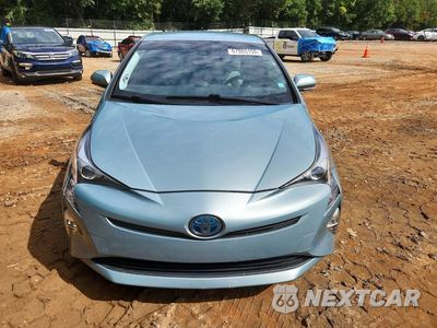Piąte zdjęcie samochodu w środku: 2016 TOYOTA PRIUS FOUR TOURING VIN:JTDKARFU7G3521472 - miniatura