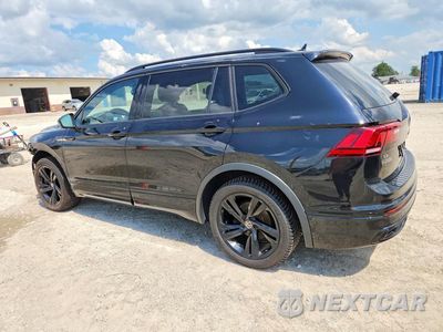 Drugie zdjęcie samochodu z przodu: 2023 VOLKSWAGEN TIGUAN SE R-LINE BLACK VIN:3VV8B7AX0PM037415 - miniatura