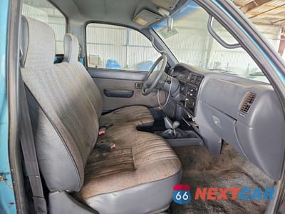 Zdjęcie 10 z 12 samochodu: 1996 TOYOTA TACOMA BASE VIN:4TAPM62N2TZ219231 - miniatura