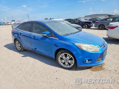 Czwarte zdjęcie samochodu z boku: 2012 FORD FOCUS SEL VIN:1FAHP3H27CL315506 - miniatura