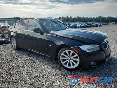 Czwarte zdjęcie samochodu z boku: 2011 BMW 328 I VIN:WBAPH7C58BE681468 - miniatura