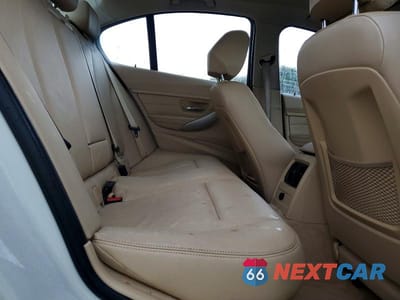 Zdjęcie 10 z 12 samochodu: 2013 BMW 328 XI SULEV VIN:WBA3B5C50DF592396 - miniatura