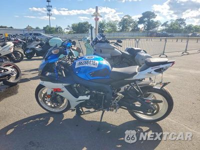 Trzecie zdjęcie samochodu z tyłu: 2011 SUZUKI GSX750 VIN:JS1GR7MA1B2103137 - miniatura