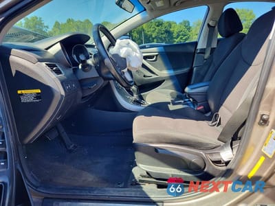 Zdjęcie 7 z 12 samochodu: 2016 HYUNDAI ELANTRA VALUE EDITION VIN:5NPDH4AE1GH668074 - miniatura