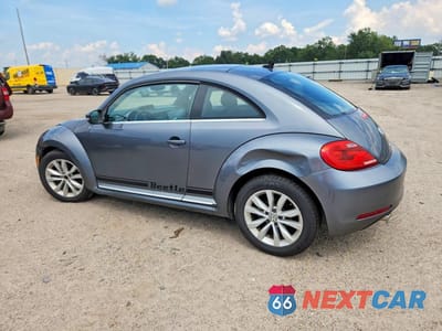 Drugie zdjęcie samochodu z przodu: 2013 VOLKSWAGEN BEETLE VIN:3VWJL7AT3DM669330 - miniatura
