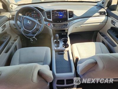 Zdjęcie 8 z 12 samochodu: 2018 HONDA PILOT EX VIN:5FNYF6H35JB035364 - miniatura