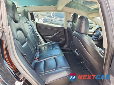 Zdjęcie 10 z 13 samochodu: 2023 TESLA MODEL 3 VIN:5YJ3E1EA4PF458903 - miniatura