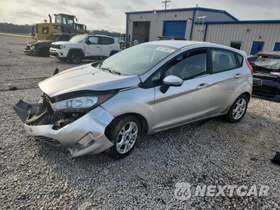2015 FORD FIESTA SE 3FADP4EJ8FM111073 - główne zdjęcie licytacji z USA - miniatura