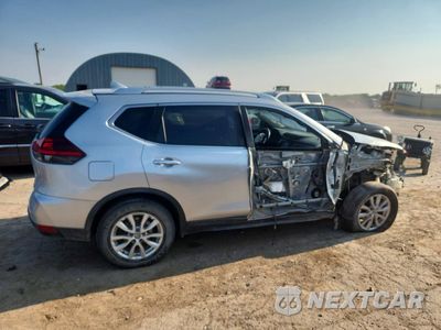 Trzecie zdjęcie samochodu z tyłu: 2018 NISSAN ROGUE SV VIN:KNMAT2MT3JP593440 - miniatura