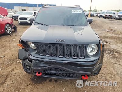 Piąte zdjęcie samochodu w środku: 2017 JEEP RENEGADE TRAILHAWK VIN:ZACCJBCB0HPE55990 - miniatura