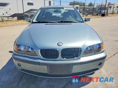 Piąte zdjęcie samochodu w środku: 2002 BMW 325 I VIN:WBAEV33462KL58392 - miniatura