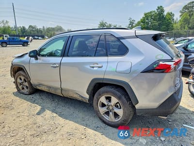Drugie zdjęcie samochodu z przodu: 2025 TOYOTA RAV4 XLE VIN:2T3P1RFV0SC570373 - miniatura