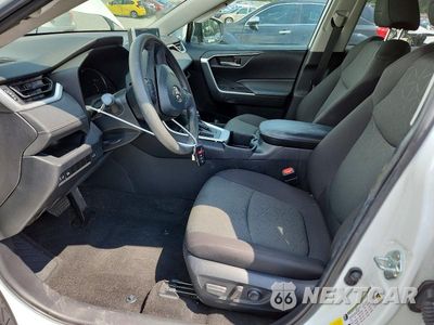 Zdjęcie 7 z 13 samochodu: 2023 TOYOTA RAV4 XLE VIN:2T3W1RFV7PC247781 - miniatura