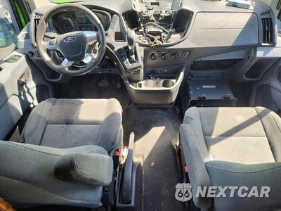 Zdjęcie 8 z 13 samochodu: 2015 FORD TRANSIT T-250 VIN:1FTNR1ZM0FKA34606 - miniatura