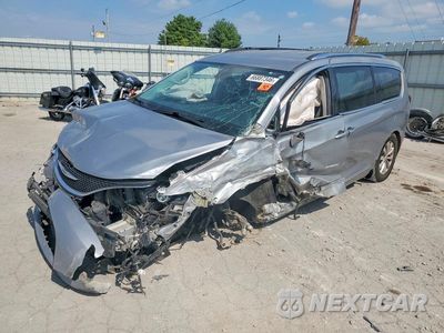 2019 CHRYSLER PACIFICA TOURING L 2C4RC1BG4KR523478 - główne zdjęcie licytacji z USA - miniatura