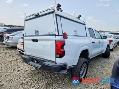Trzecie zdjęcie samochodu z tyłu: 2026 CHEVROLET COLORADO VIN:1GCPSBEK9T1163467 - miniatura