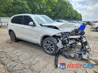 Czwarte zdjęcie samochodu z boku: 2016 BMW X5 XDRIVE35I VIN:5UXKR0C51G0P29073 - miniatura