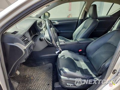 Zdjęcie 7 z 12 samochodu: 2012 LEXUS CT VIN:JTHKD5BH7C2100729 - miniatura