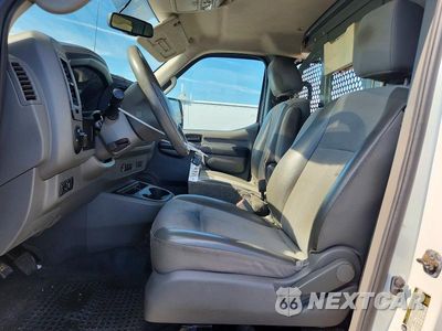Zdjęcie 7 z 13 samochodu: 2014 NISSAN NV 1500 S DELIVERY VAN VIN:1N6BF0KM4EN111102 - miniatura