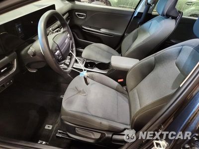 Zdjęcie 7 z 13 samochodu: 2025 KIA K4 LXS VIN:3KPFT4DE8SE106754 - miniatura