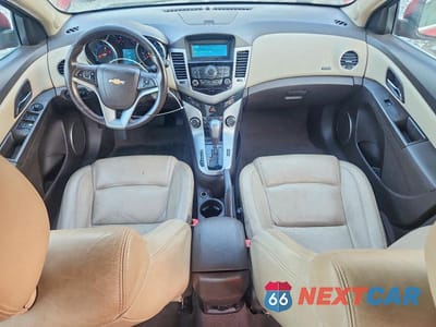 Zdjęcie 8 z 13 samochodu: 2012 CHEVROLET CRUZE LT VIN:1G1PG5SC5C7128950 - miniatura