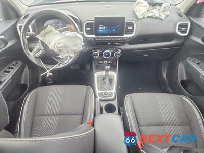 Zdjęcie 8 z 14 samochodu: 2024 HYUNDAI VENUE LIMITED VIN:KMHRC8A32RU283833 - miniatura