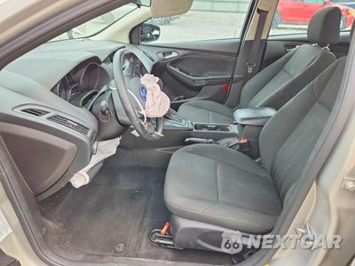 Zdjęcie 7 z 12 samochodu: 2016 FORD FOCUS SE VIN:1FADP3F27GL274639 - miniatura