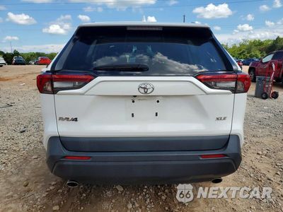 Zdjęcie 6 z 13 samochodu: 2024 TOYOTA RAV4 XLE VIN:2T3W1RFV4RC286119 - miniatura