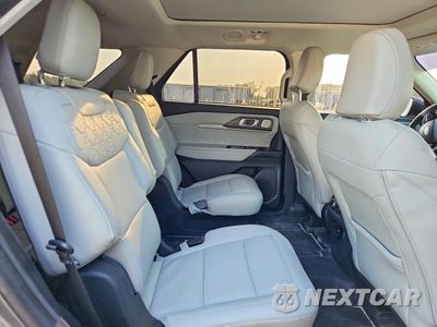 Zdjęcie 11 z 14 samochodu: 2025 FORD EXPLORER PLATINUM VIN:1FMWK8HC8SGC74683 - miniatura