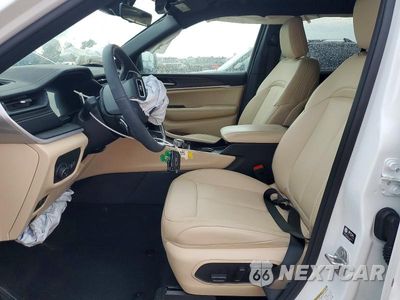 Zdjęcie 7 z 14 samochodu: 2026 JEEP GRAND CHEROKEE LIMITED VIN:1C4RJHBR5TC221563 - miniatura
